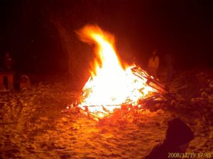 Read more about the article Wintersonnwendfeuer 2008